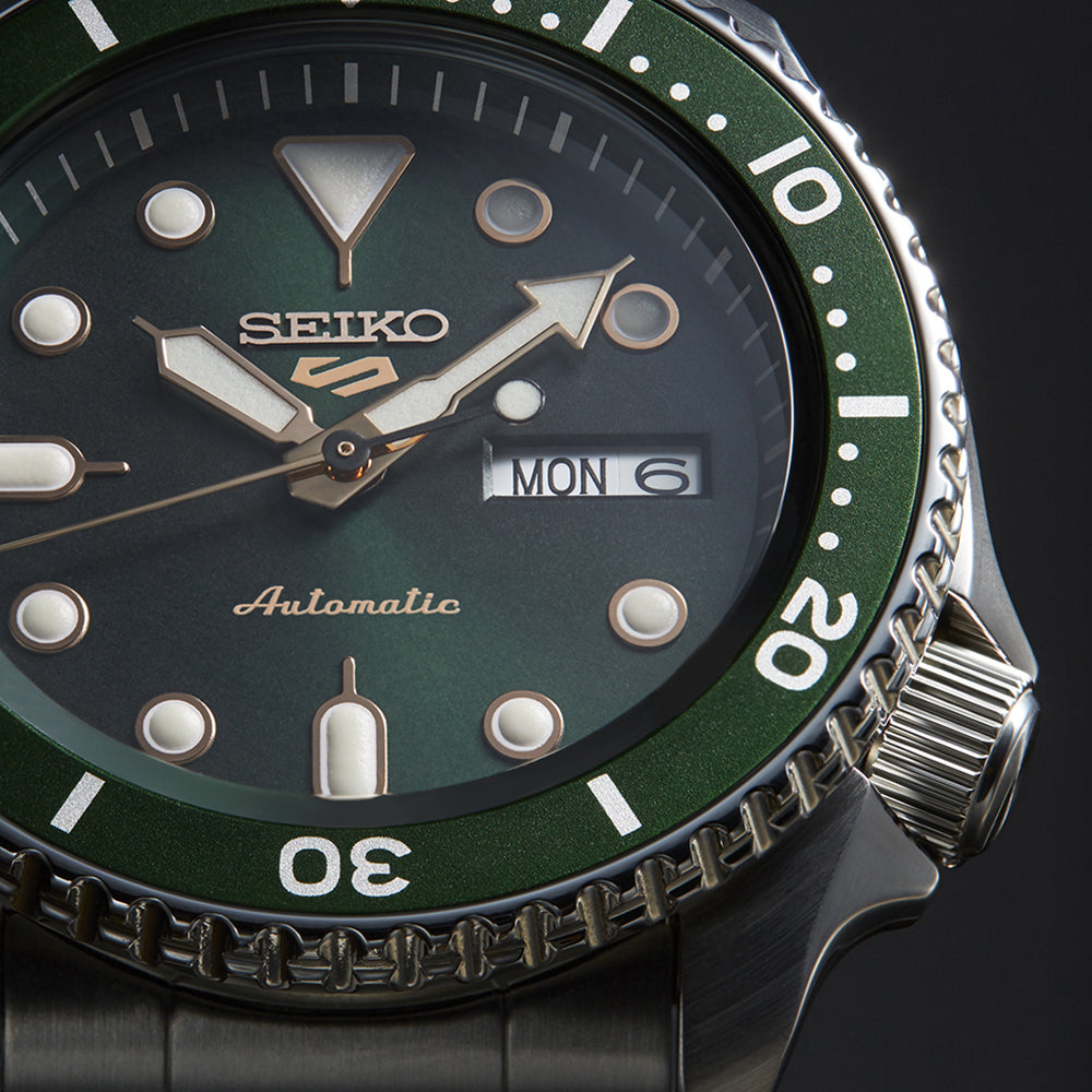 Seiko 5 Sports Green Dial Watch SRPD63