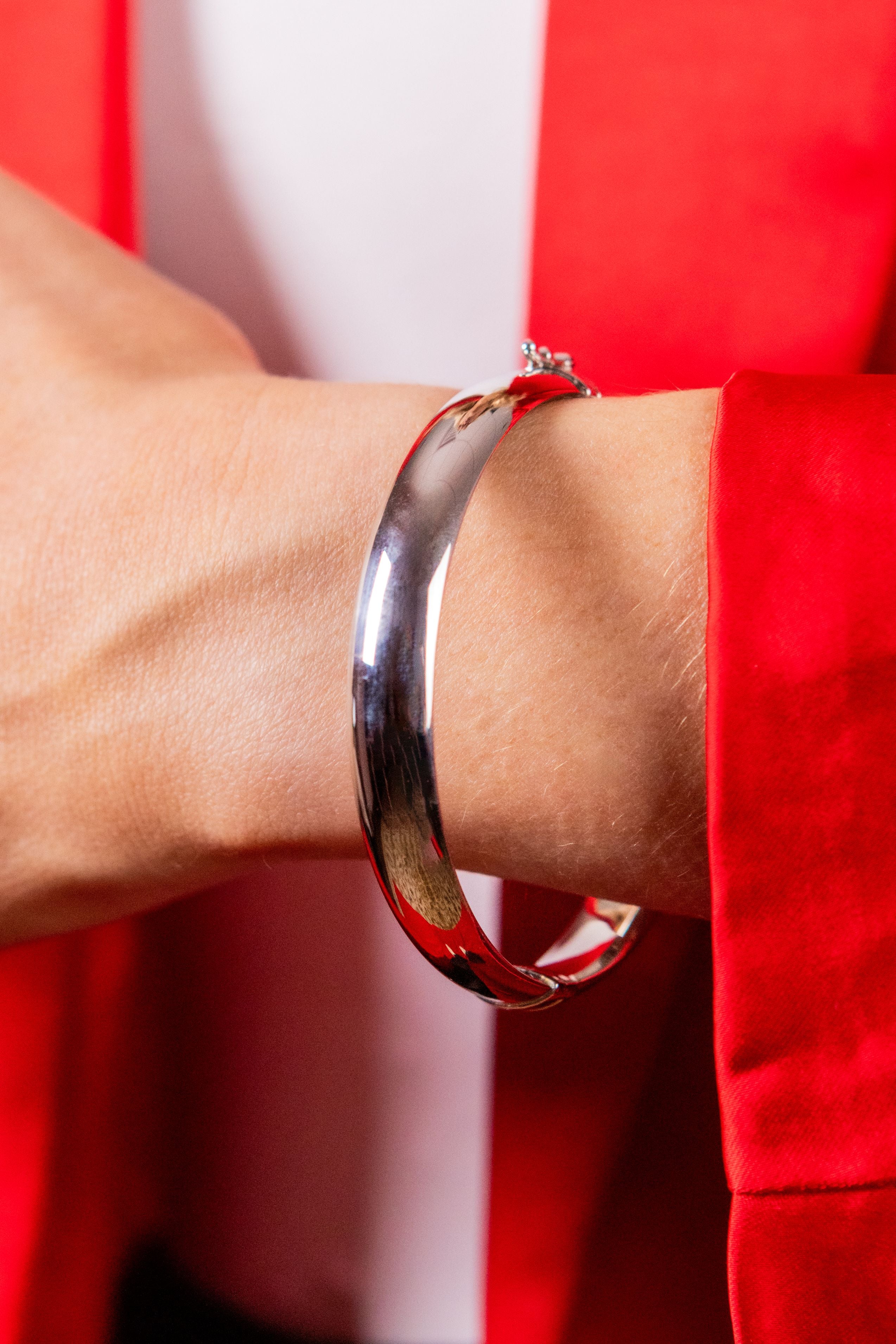 10MM Polished Hinge Bangle in Sterling Silver