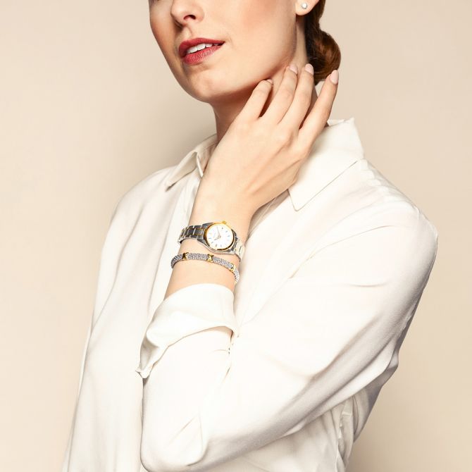 Seiko Women's Essentials Watch SUR636