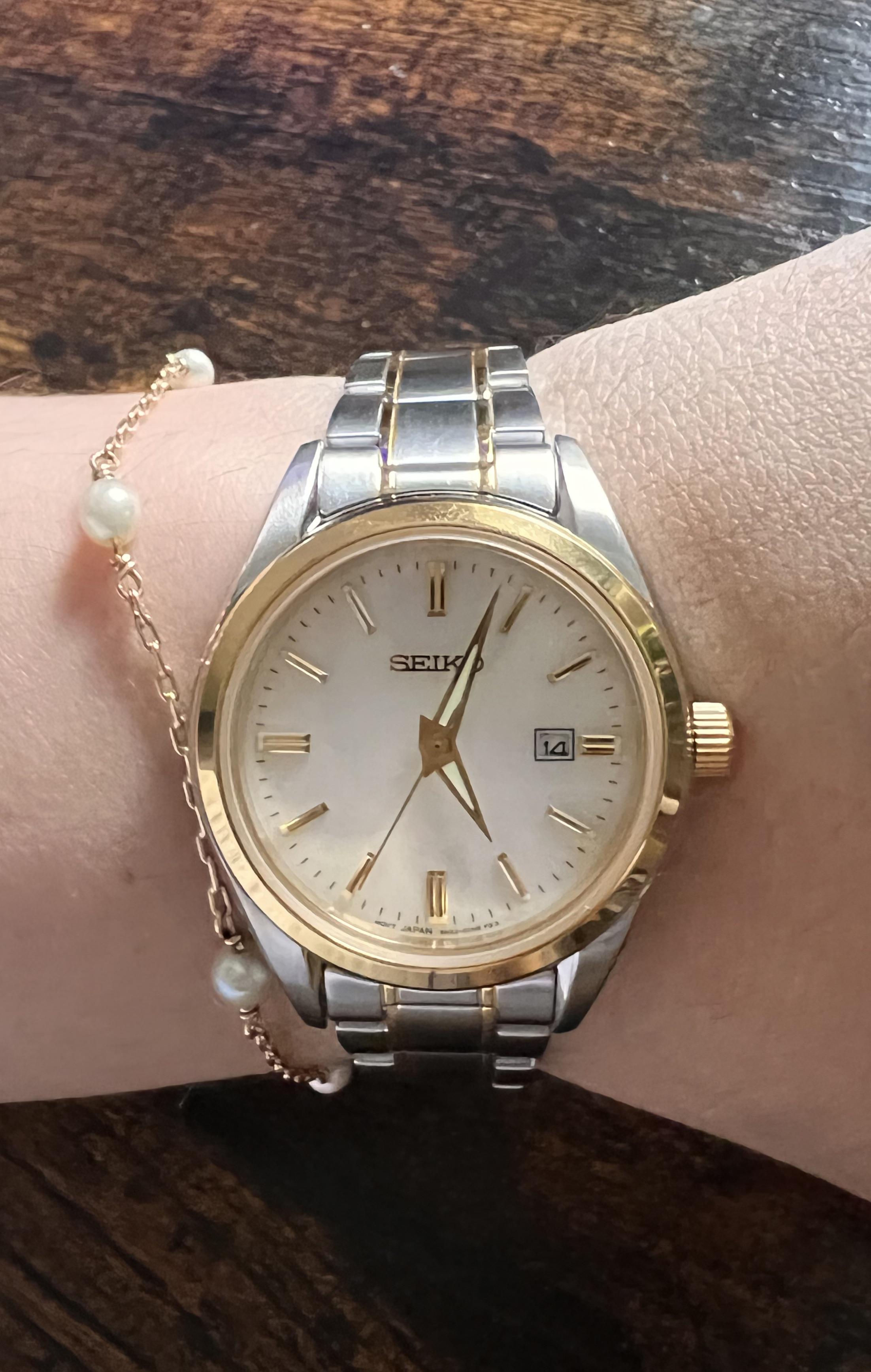 Seiko Women's Essentials Watch SUR636