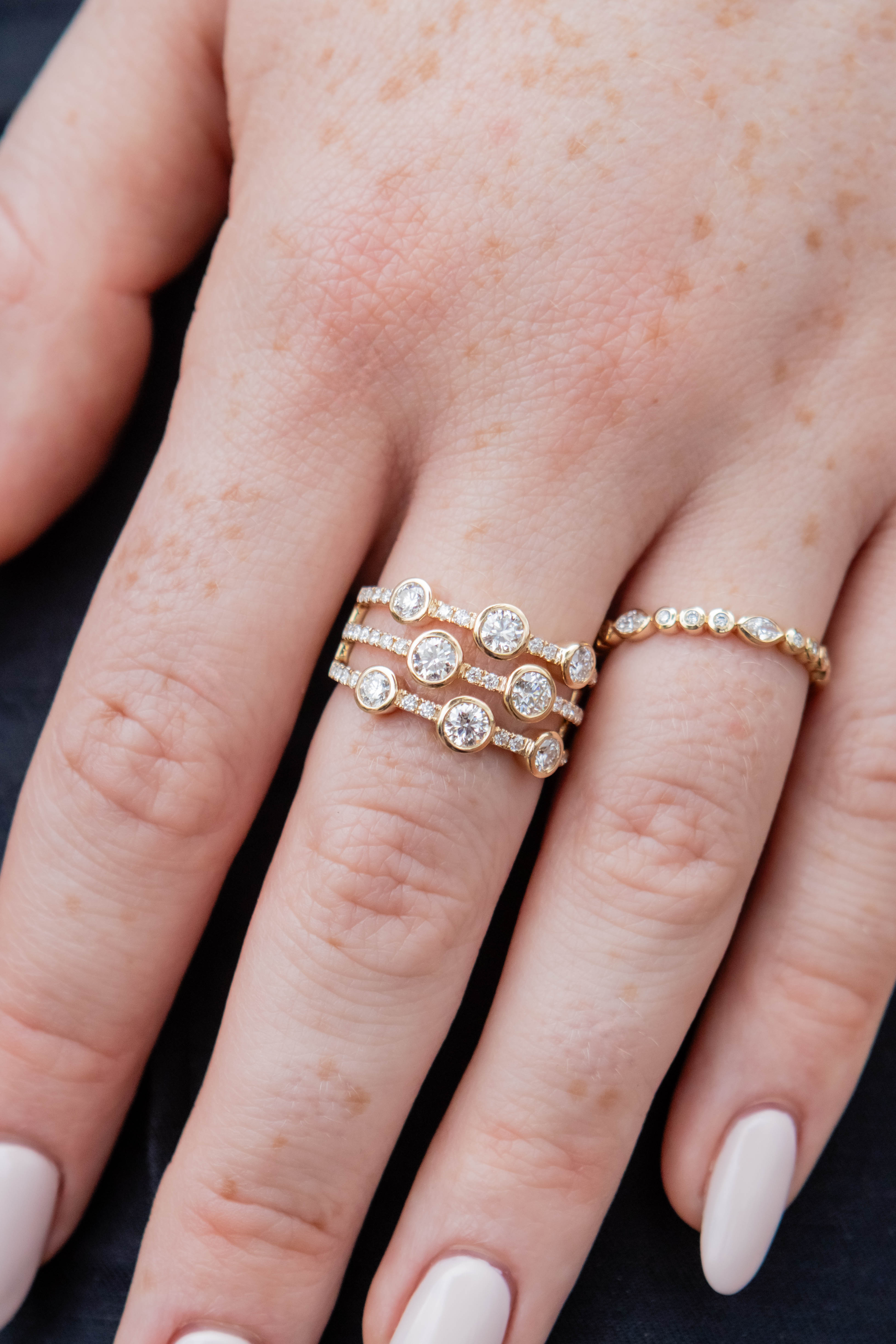 Alternating Bezel Marquise & Round Diamond Band in 14K Yellow Gold, Size 6.5