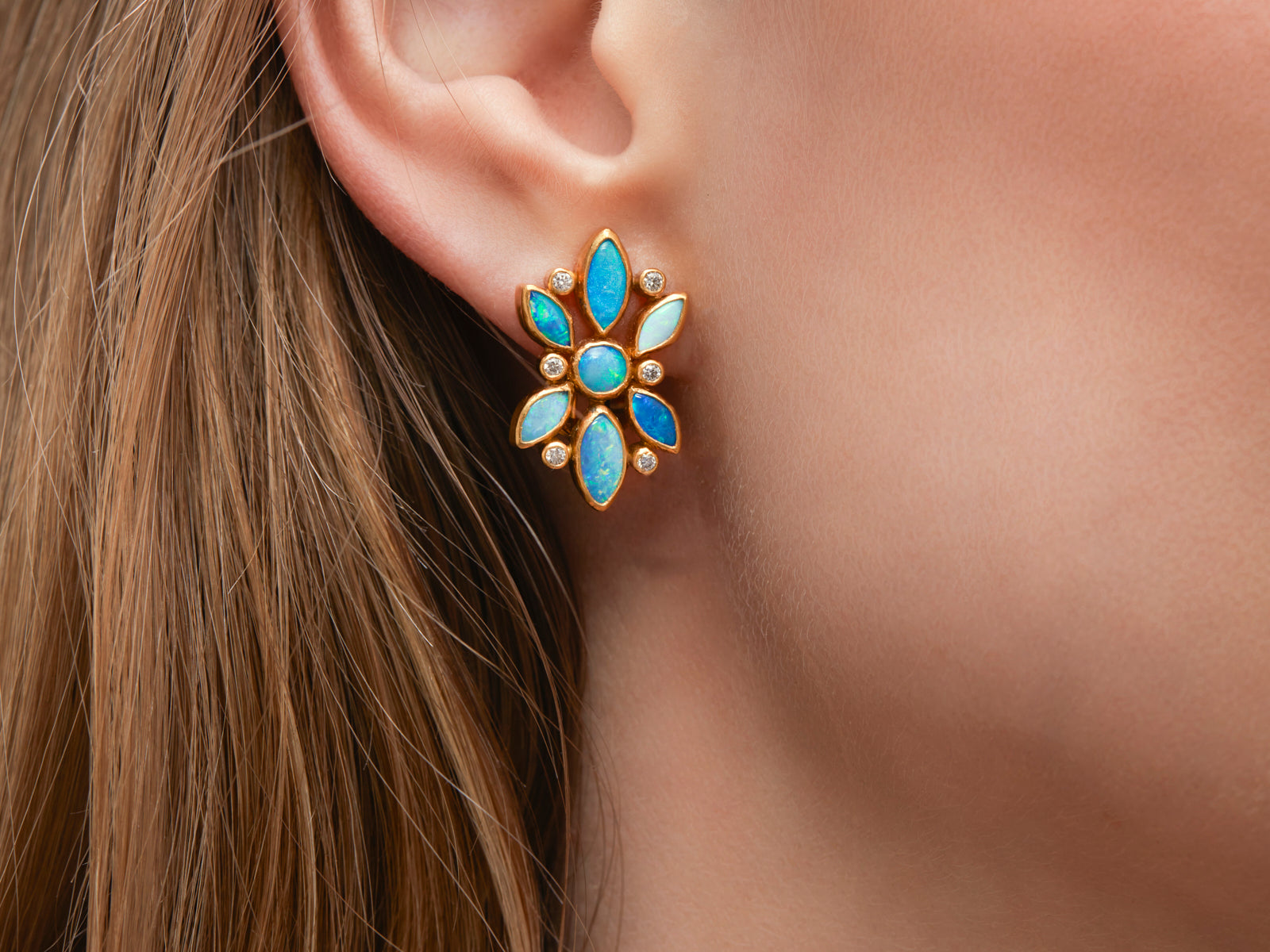 Gurhan Pointelle Opal Flower Cluster Stud Earrings in 24K Yellow Gold