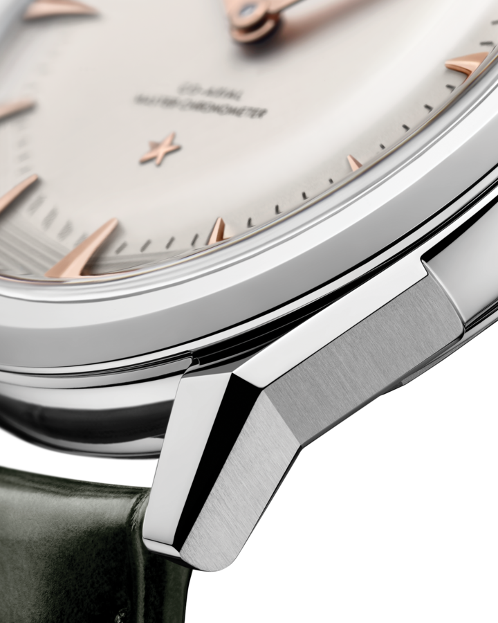 Omega Constellation Observatory Silver Dial 39.4MM 140.13.39.21.02.001