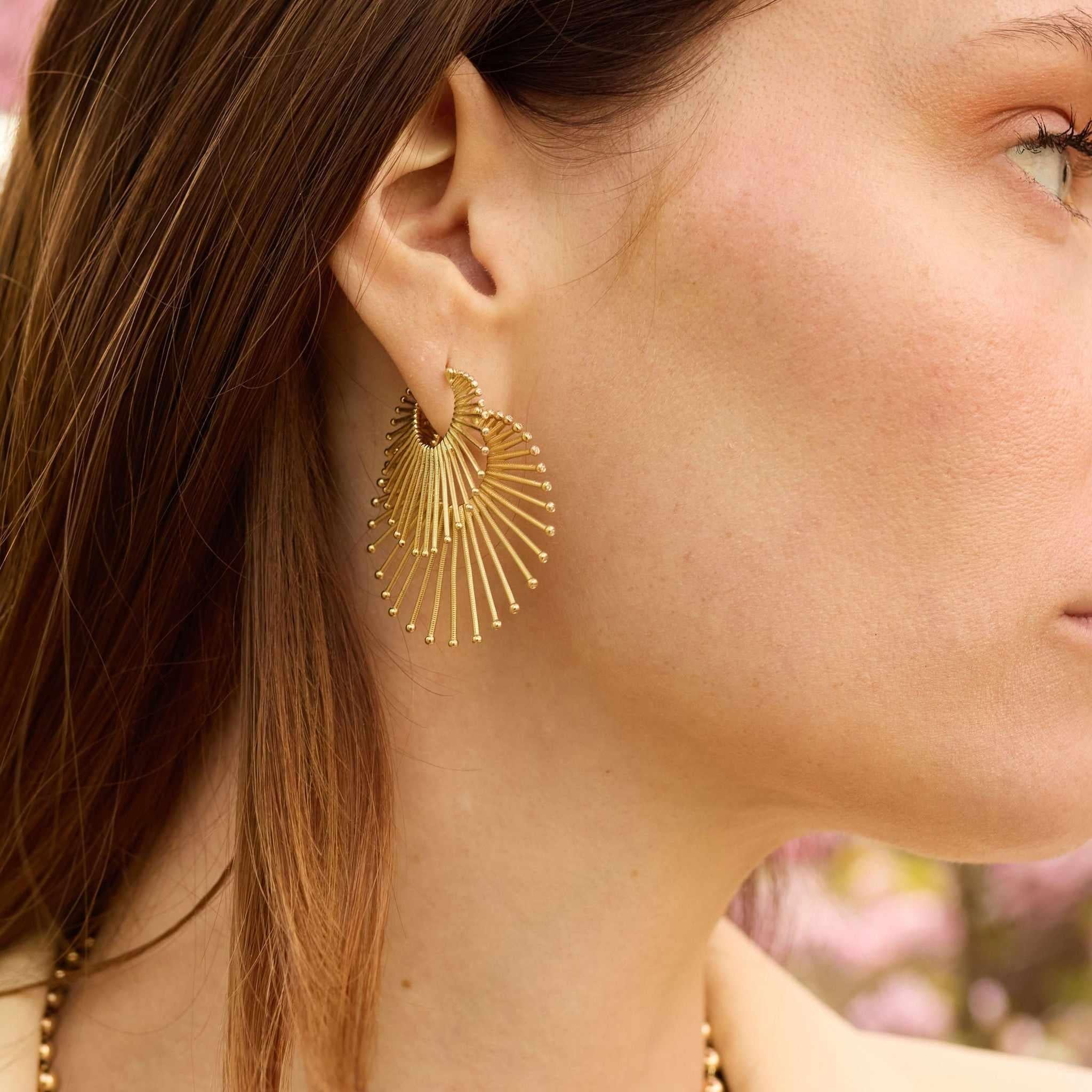 Eden Presley XL Roar Lion Diamond Hoops in 14K Yellow Gold
