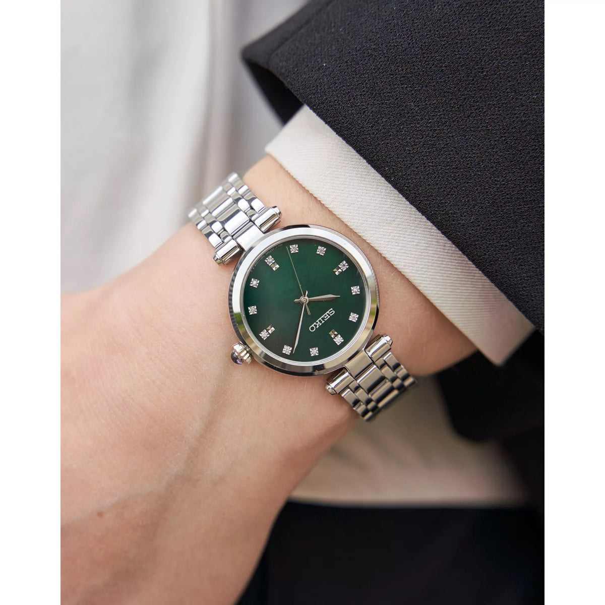 Seiko Women's Green Diamond Dial Watch SRZ535