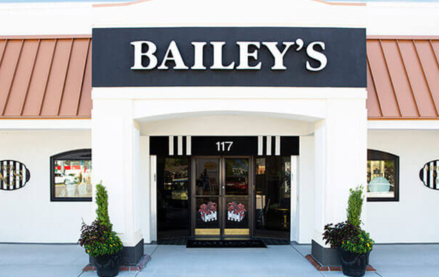 Bailey's Estate French Woven Motif Cigarette Case – Bailey's Fine Jewelry