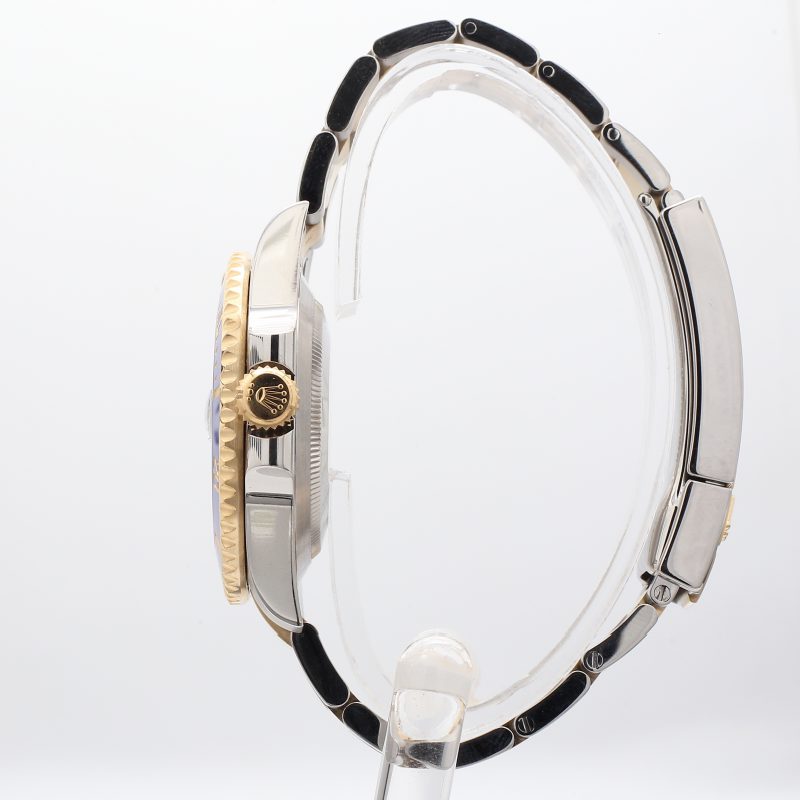 Lagos Smart Caviar White Ceramic Watch Bracelet, 38-44mm – Bailey's Fine  Jewelry