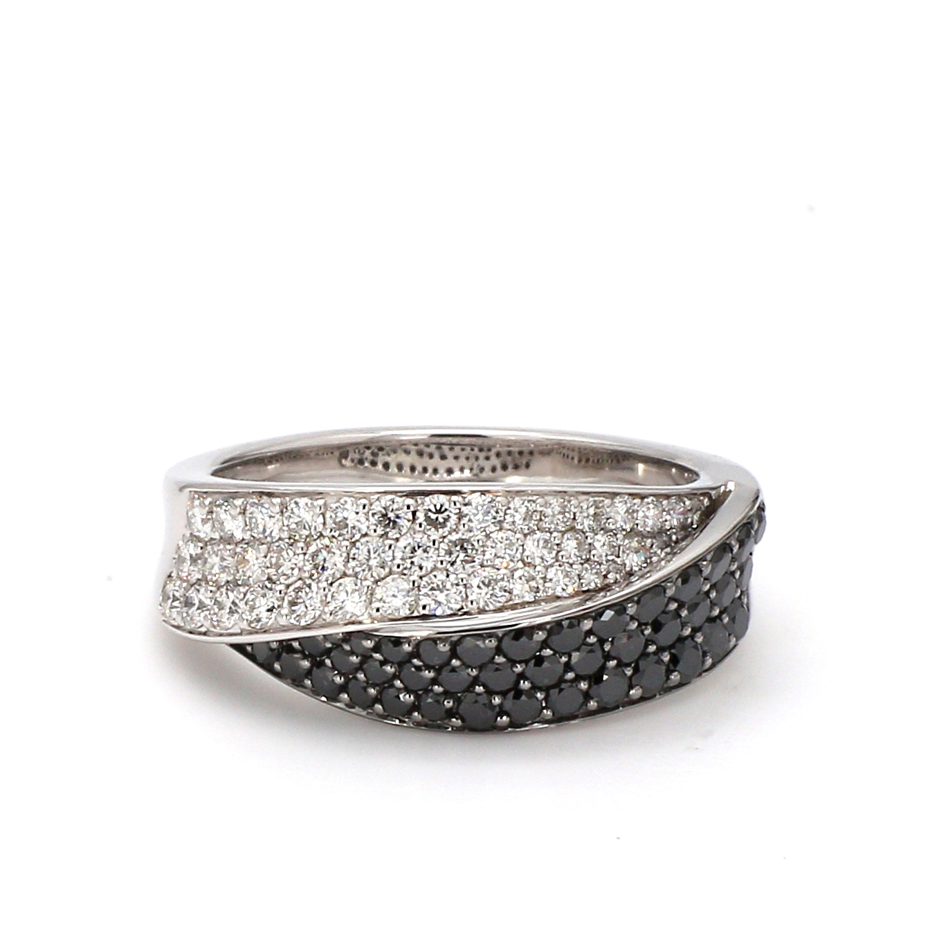 Black and White Diamond Twist Ring – Bailey's Fine Jewelry
